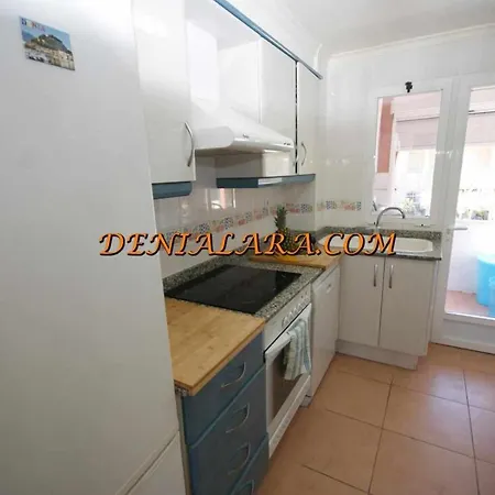 V41 Piso De 3 Urbestrella Blanca 5d * Dénia